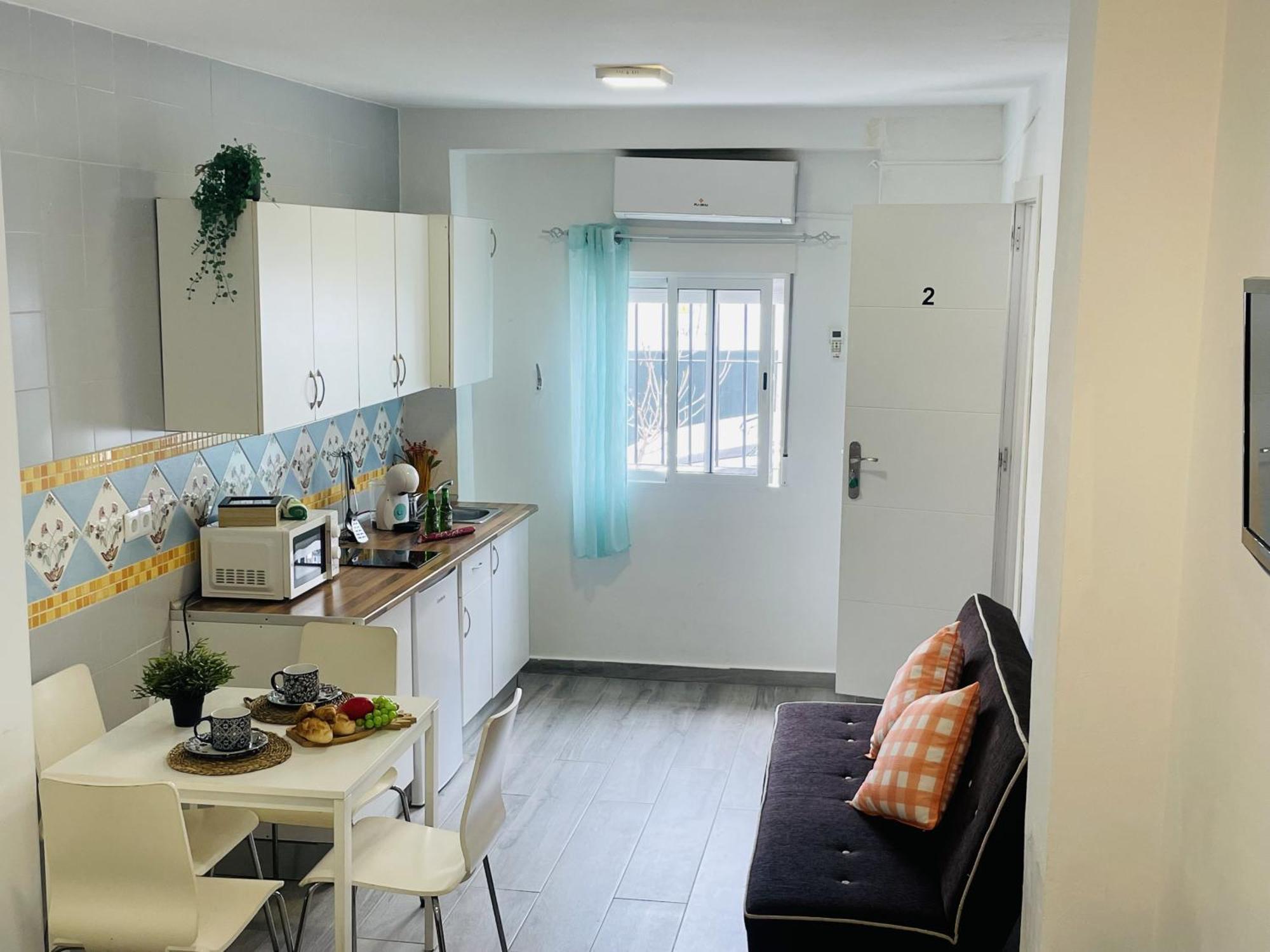 Estudio Jimena Carabeo En El Centro De Nerja Exteriér fotografie