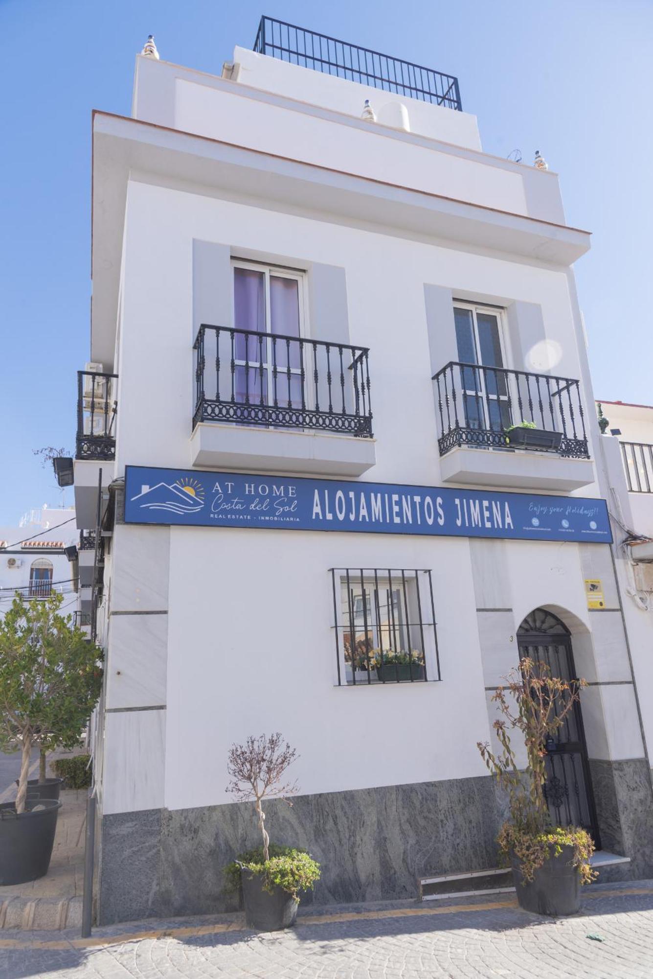 Estudio Jimena Carabeo En El Centro De Nerja Exteriér fotografie